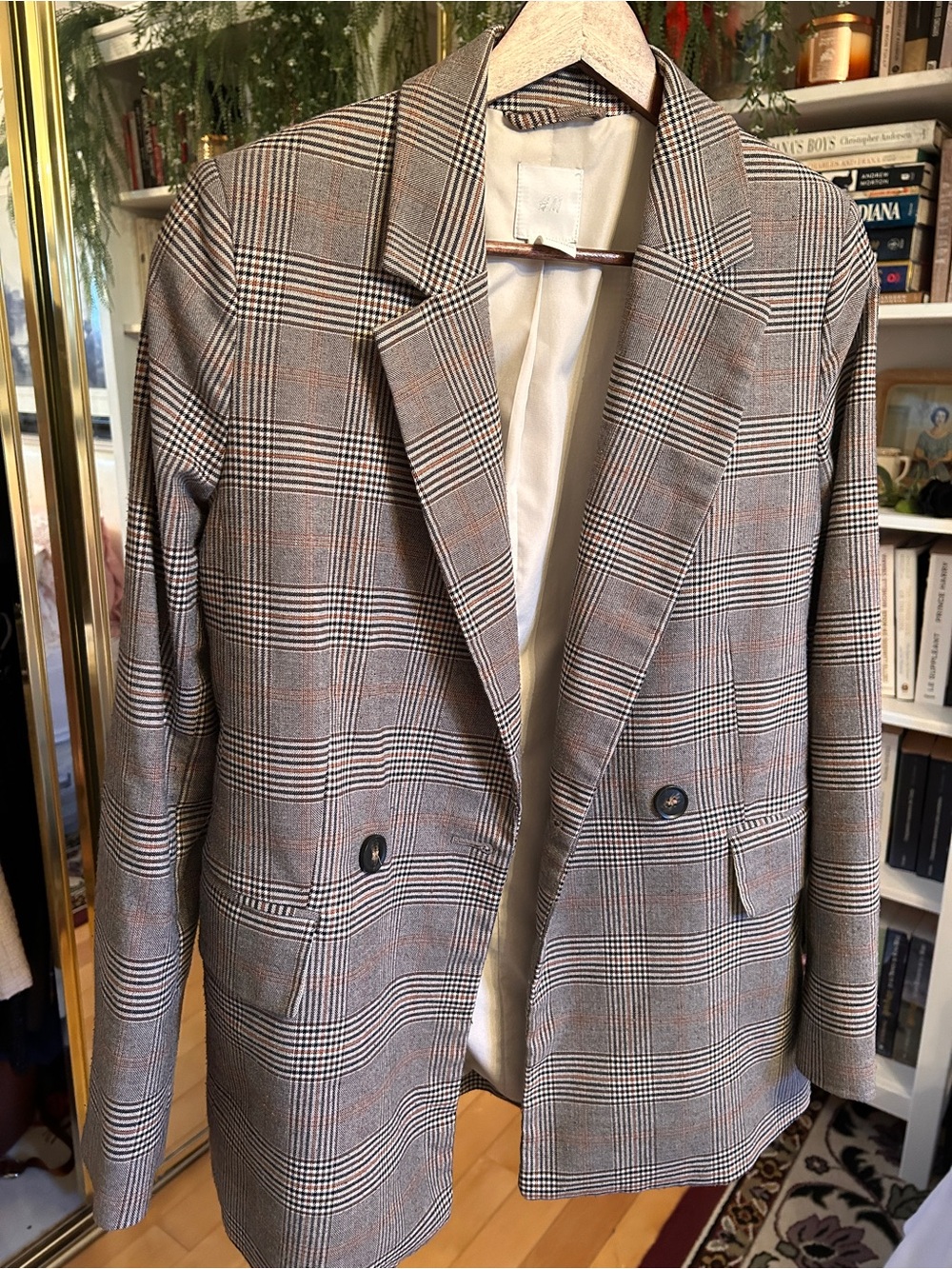 H&M Women's Plaid Double-Breasted Blazer in Gray and Tan